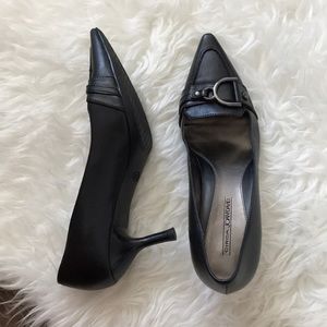 Circa Joan & David black pumps heels size 9M